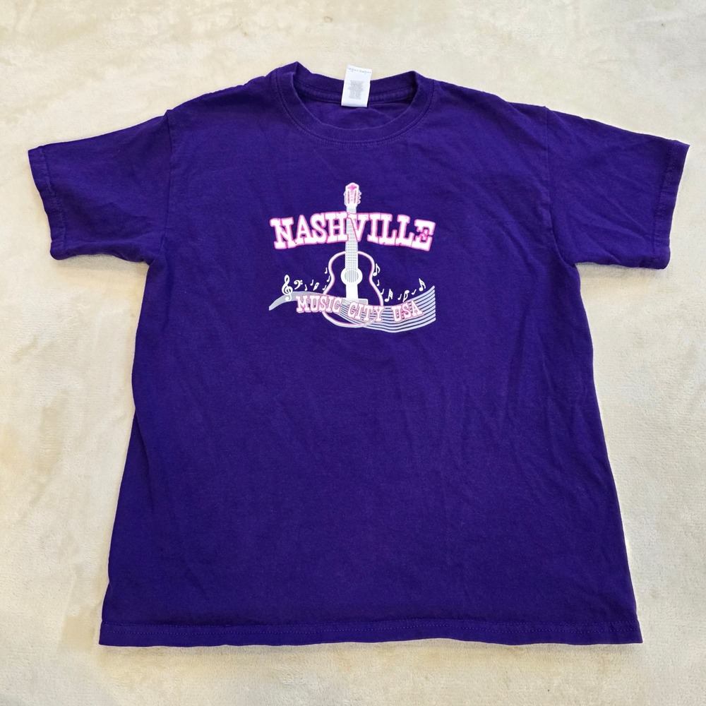 NASHVILLE Music City USA T Shirt Youth Medium M Purple Gildan Heavy Cotton Kid